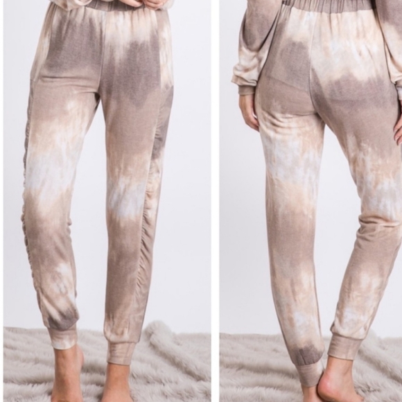 NWT FIRST LOVE Tie-dye joggers - Picture 2 of 12